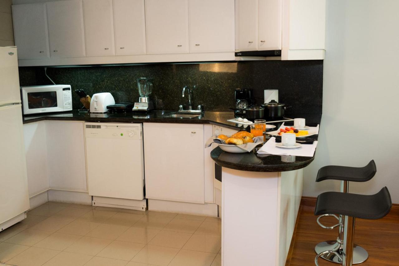 Aparta Hotel Torres De Suites 基多 外观 照片
