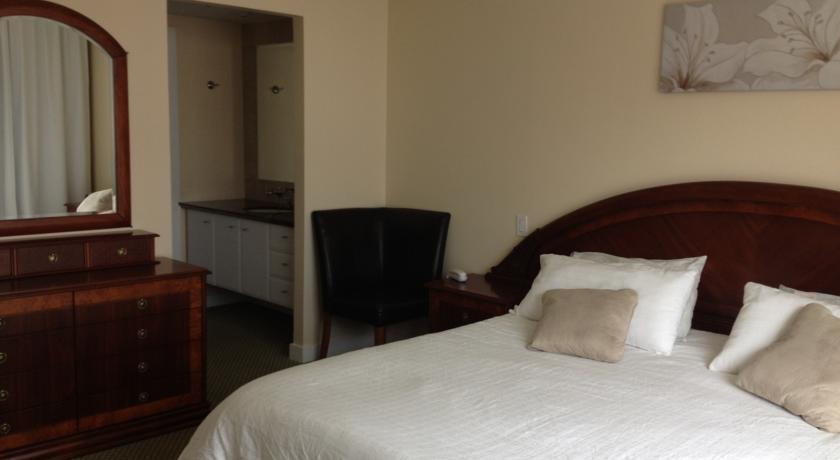 Aparta Hotel Torres De Suites 基多 客房 照片