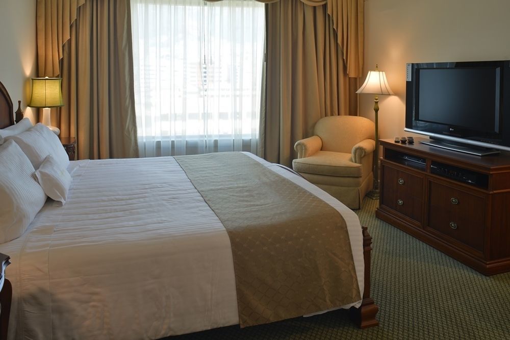 Aparta Hotel Torres De Suites 基多 外观 照片