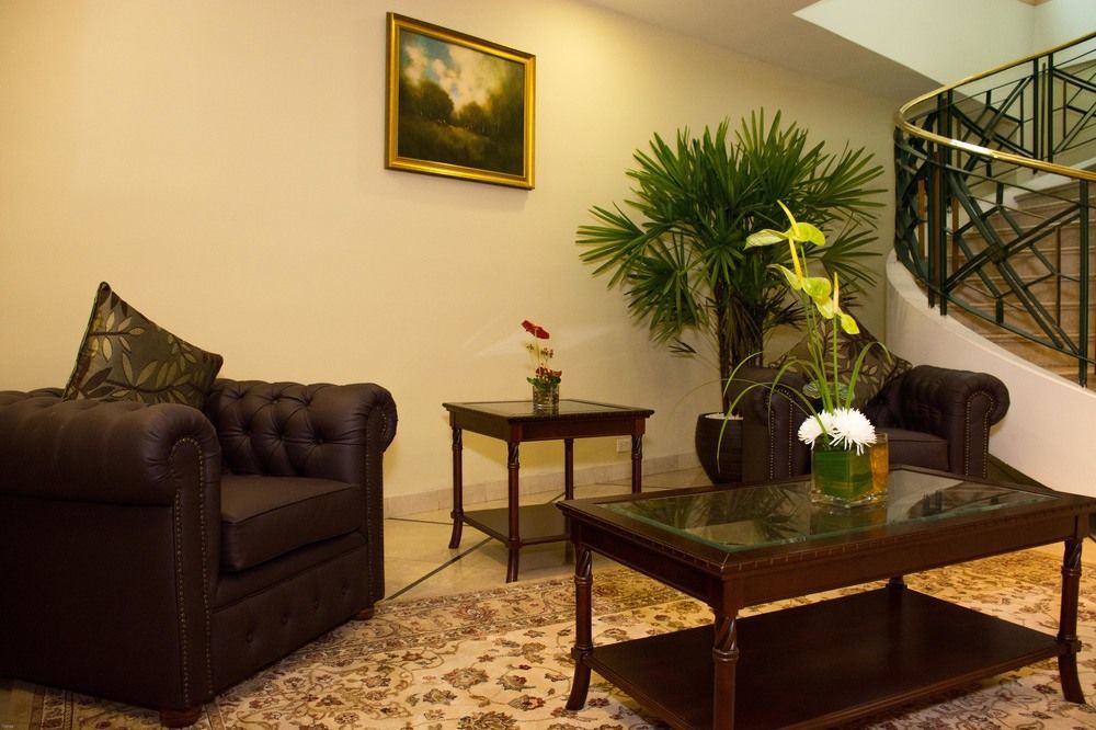 Aparta Hotel Torres De Suites 基多 外观 照片
